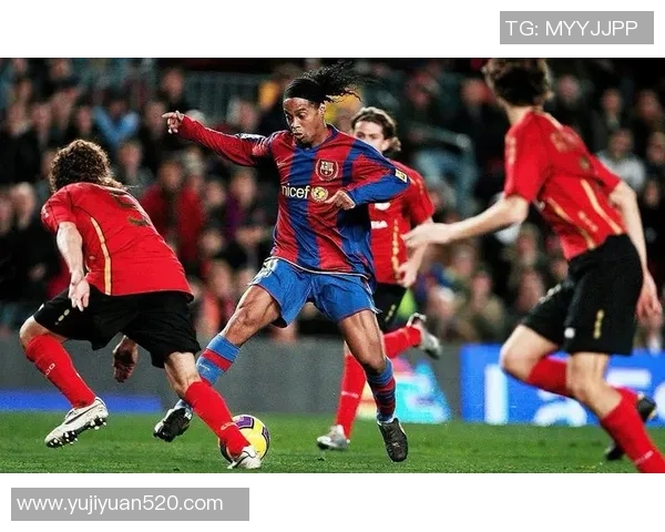 模仿足球明星搞笑盘带挑战赛让你笑到停不下来